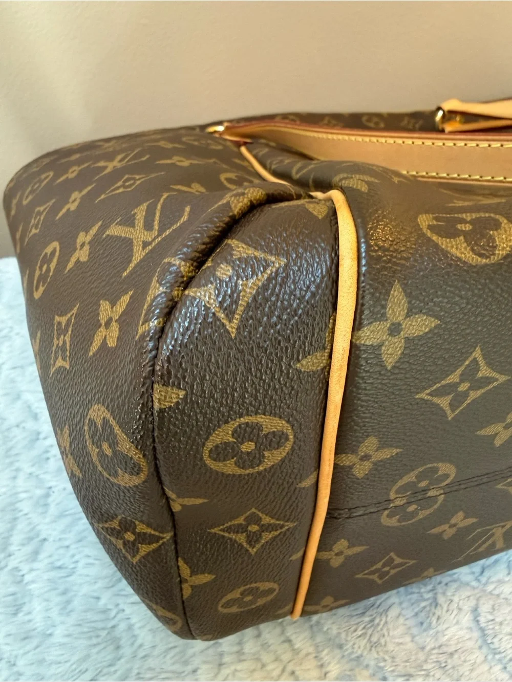 Louis Vuitton Totally GM- Pristine